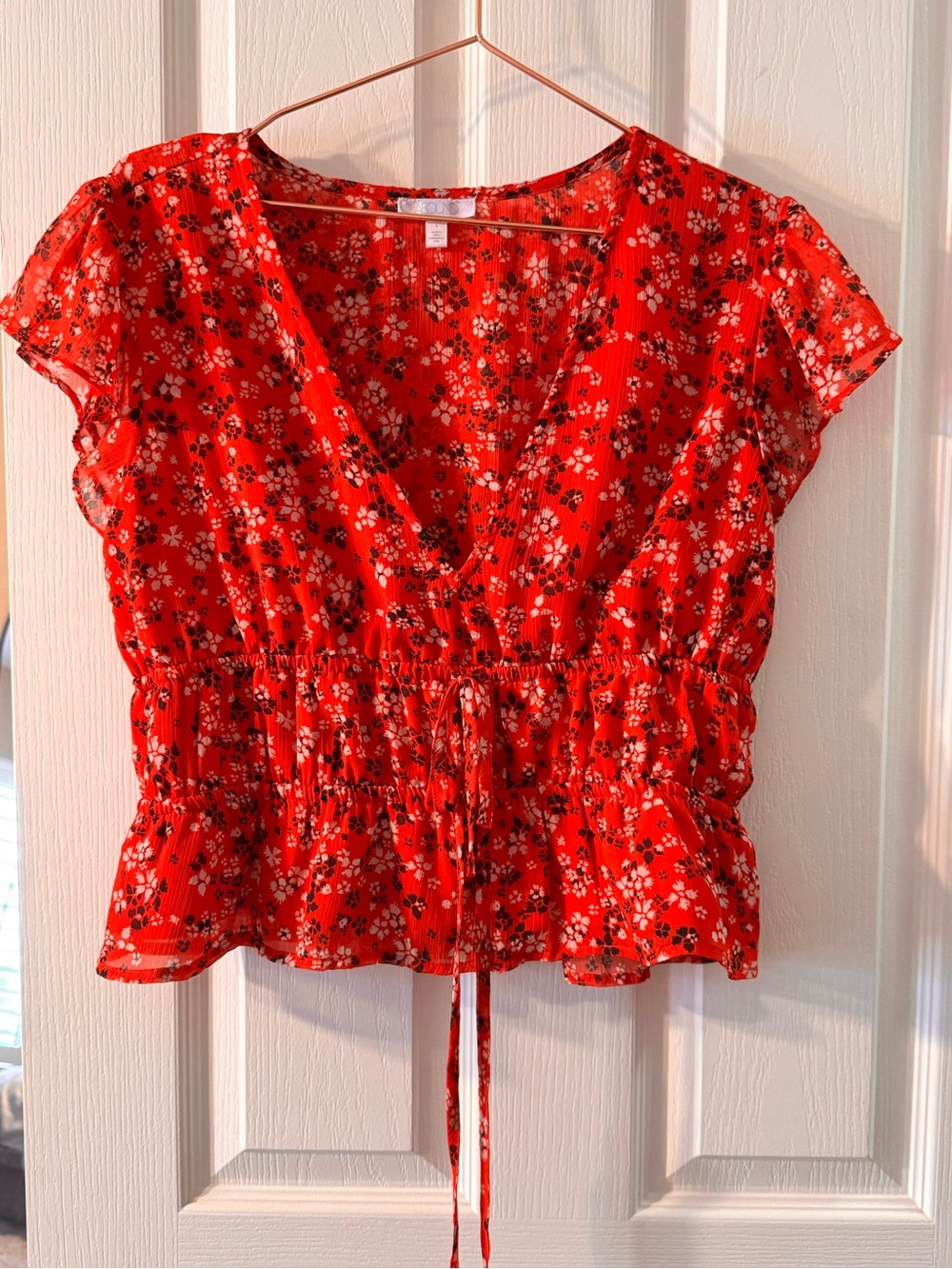 Abound Floral V-Neck Peplum Top